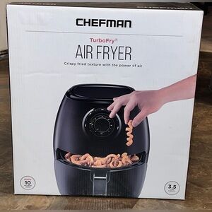 CHEFMAN AIR FRYER BRAND NEW NEVER USED AND FULLY FUNCTIONAL